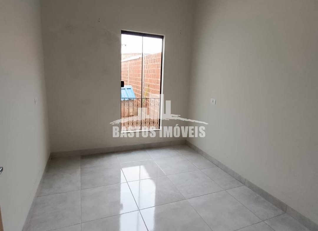 vende-se casa no jardim magalhaes em cianorte pr (8)