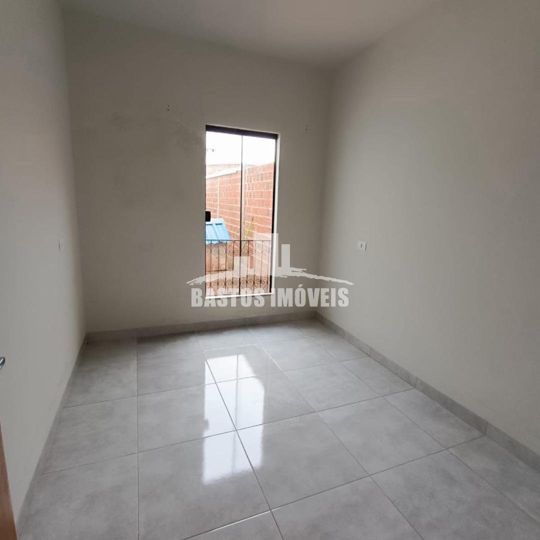 vende-se casa no jardim magalhaes em cianorte pr (8)